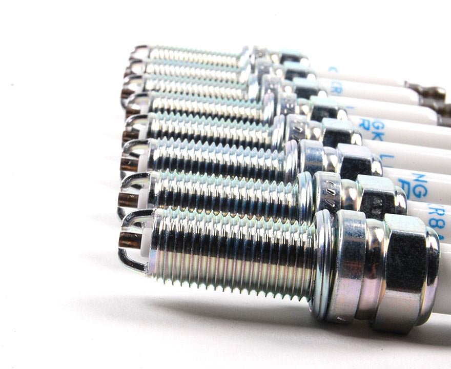 Spark plug service for all 650i F06, F12 and F13 models