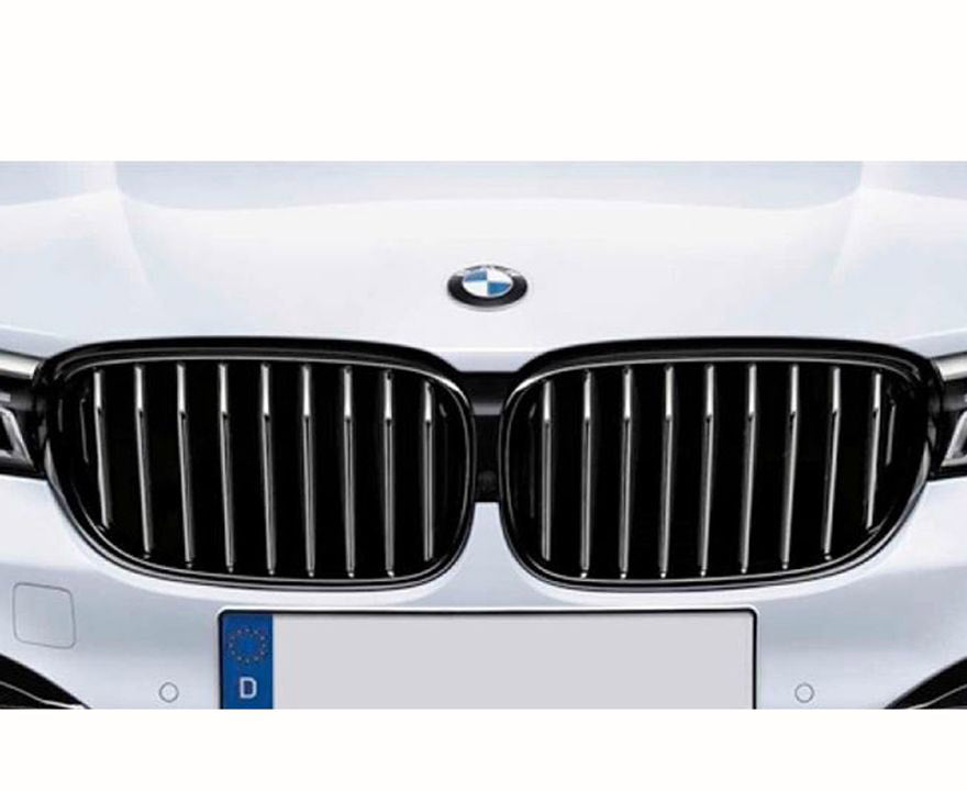 G11 and G12 BMW performance gloss black grilles.