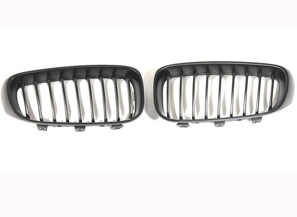F34 GT matte black grille set