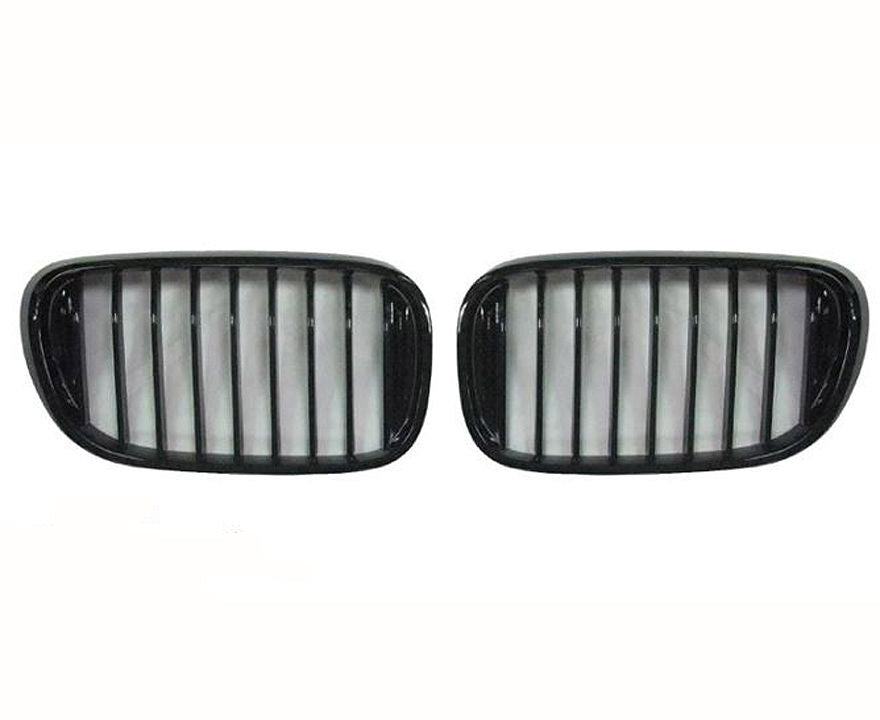 G11, G12 Gloss black front grilles