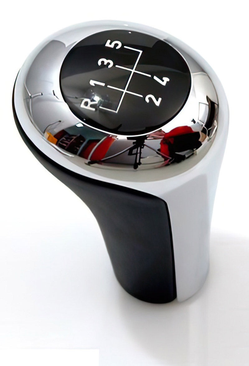Black/chrome gear lever, 5 speed