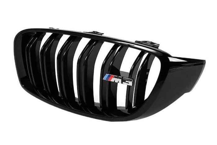 F80 M3 and F82/83 M4 BMW performance gloss black grilles