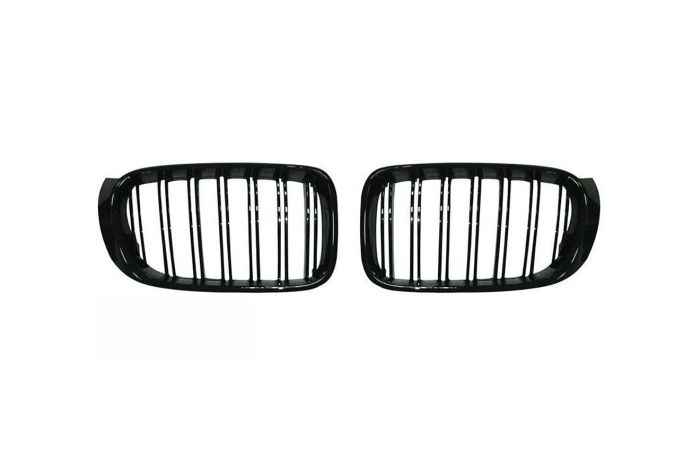X4 F26 gloss black grille set with double grille