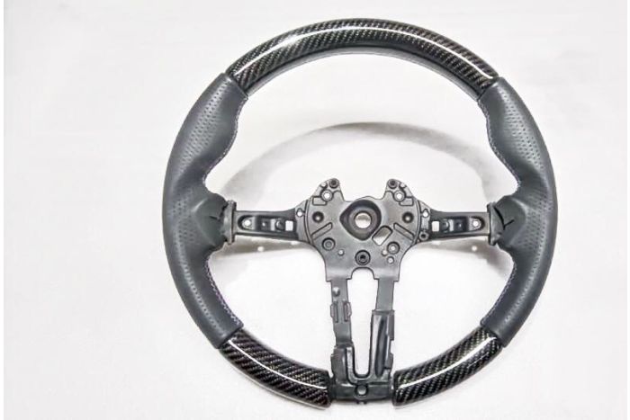 Carbon Fibre Steering Wheel w/ Leather