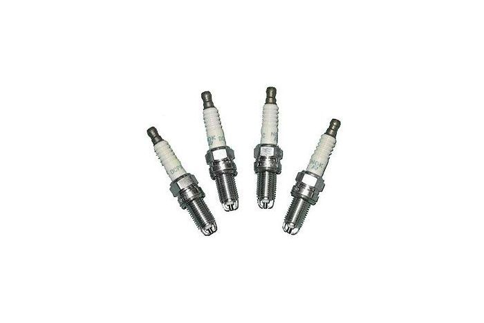 Spark plugs for all V8 engines