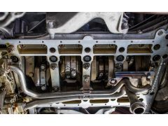 M3 S65 V8 conrod bearings and bolts renewal