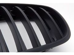 Fully black kidney grilles for all E70/E71 X5 and X6 models