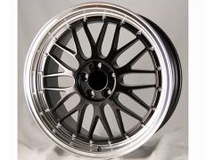 LM Style wheel set with gloss black centres