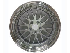 LM Style wheel set with silver centres