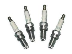 Replacement of spark plugs for all 4 cylinder petrol engines