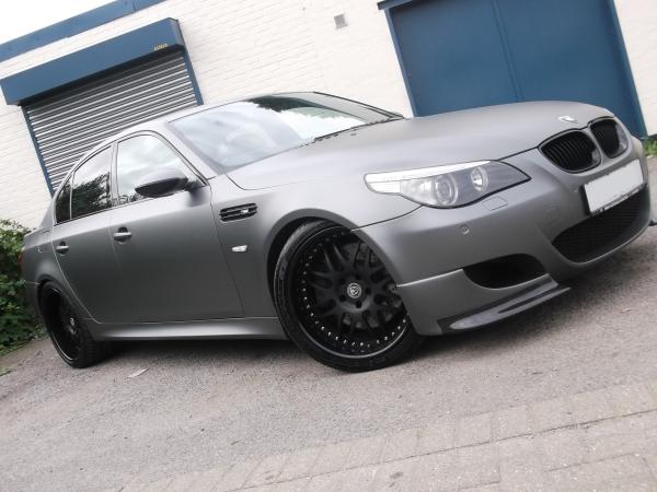 E60 M5 with Matte Grey wrap and 20" iForged wheels